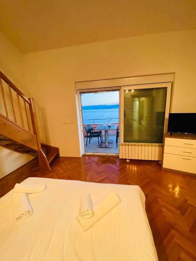 Apartments La Mer Novi Vinodolski Kültér fotó