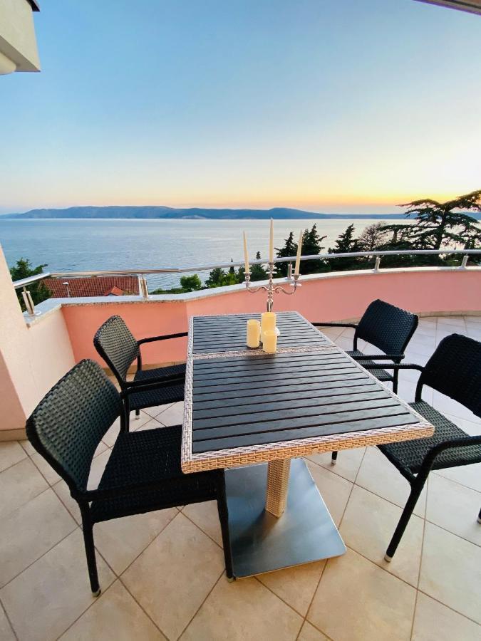 Apartments La Mer Novi Vinodolski Kültér fotó